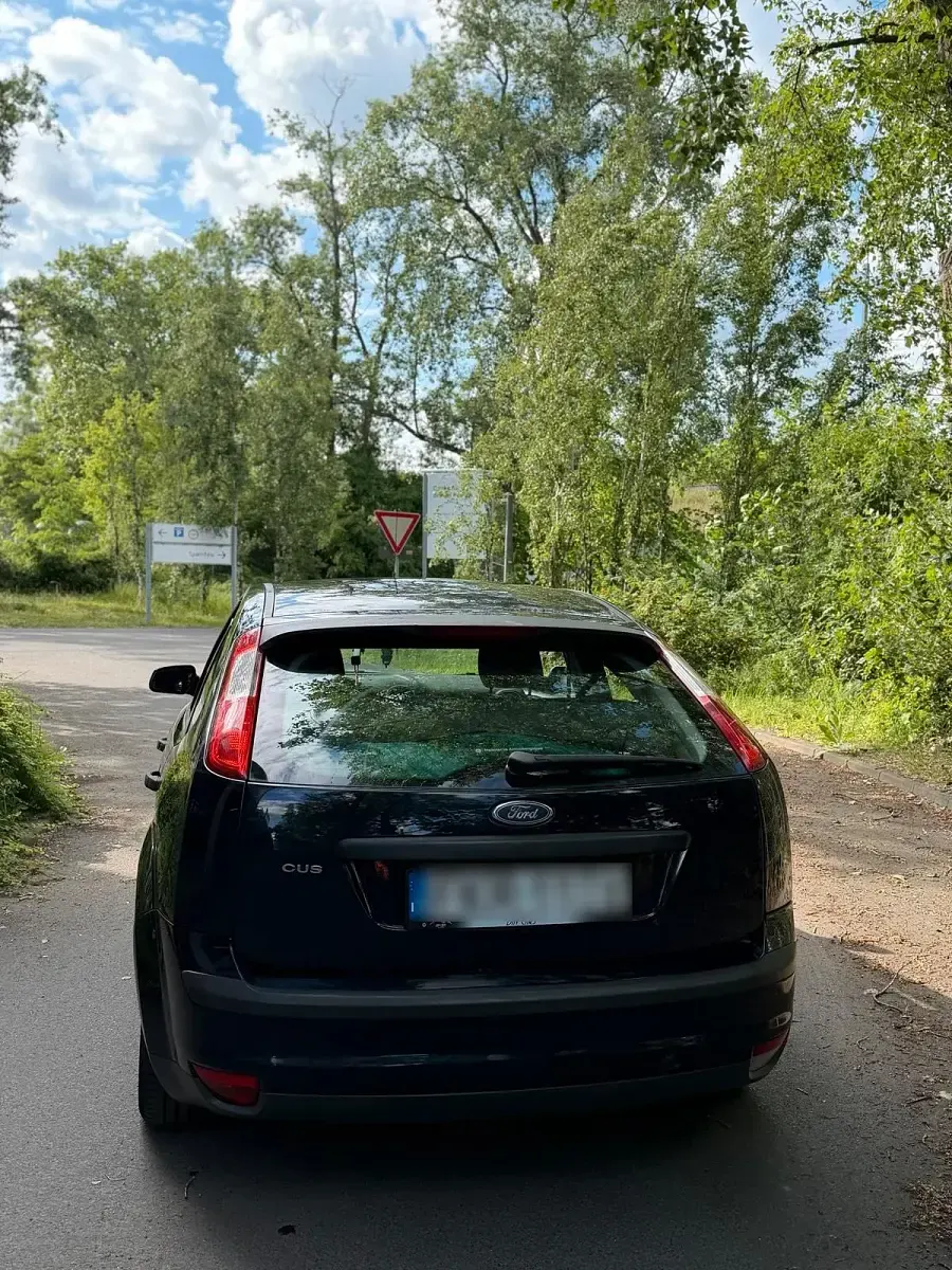 Gebraucht Ford Focus 116 PS (85 kW) 2007 Silber Limousine