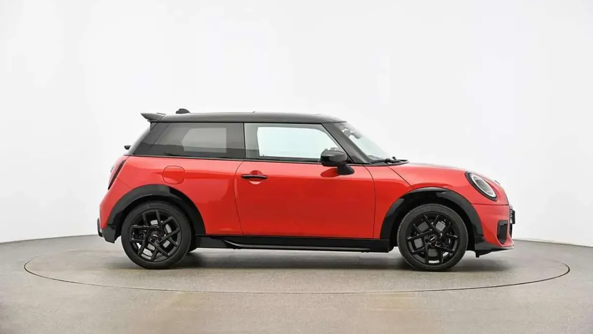 Gebraucht Mini John Cooper Works 204 PS (150 kW) 2024 Rot Kleinwagen