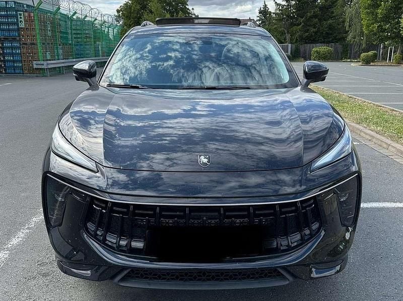 Schwarz Gebraucht 2024 DFSK Forthing 5 SUV | 21.850 € (Guter Preis) - Bild 1/4