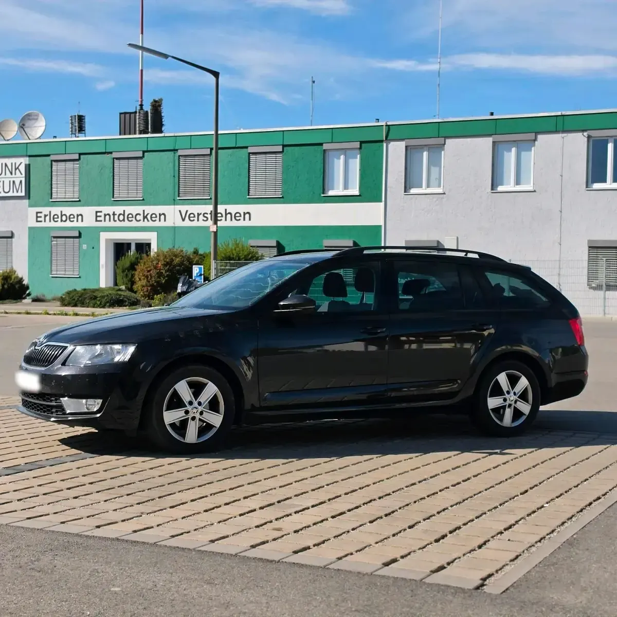 Gebraucht Skoda Octavia 116 PS (85 kW) 2016 Schwarz Kombi