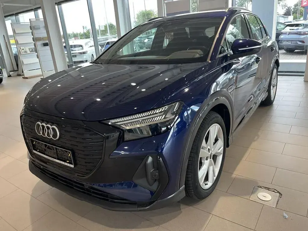 Gebraucht Audi Q4 e-tron S-Line 210 kW (286 PS) 2024 Blau SUV