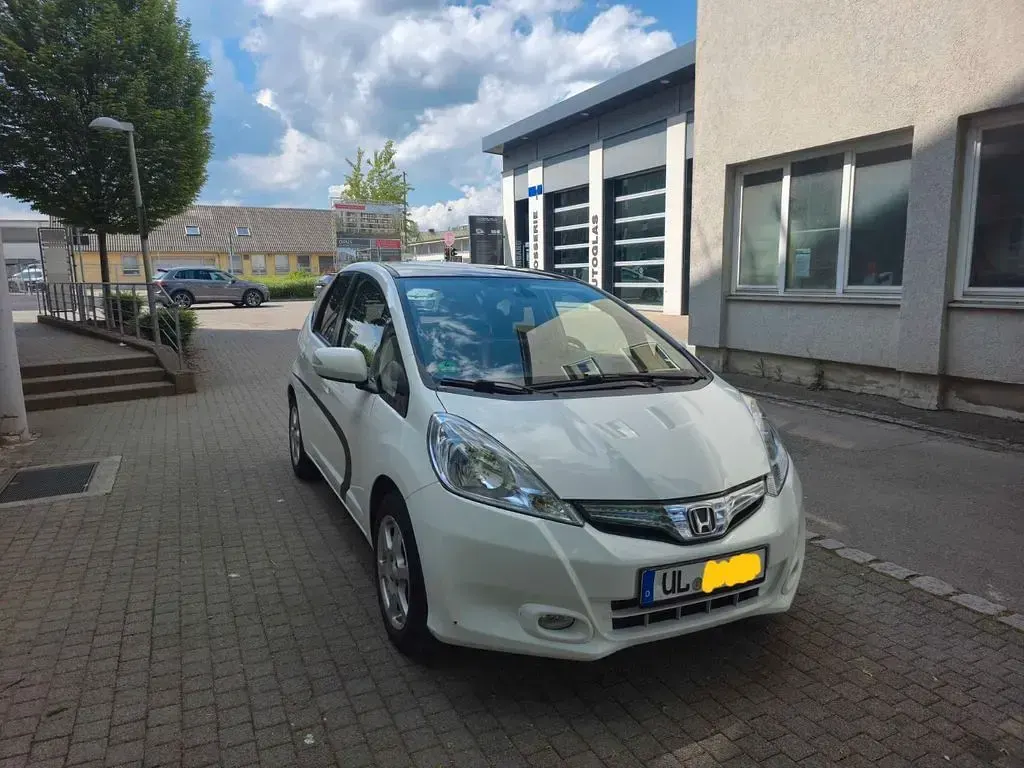 Gebraucht Honda Jazz Exclusive 98 PS (72 kW) 2012 Weiß Kleinwagen