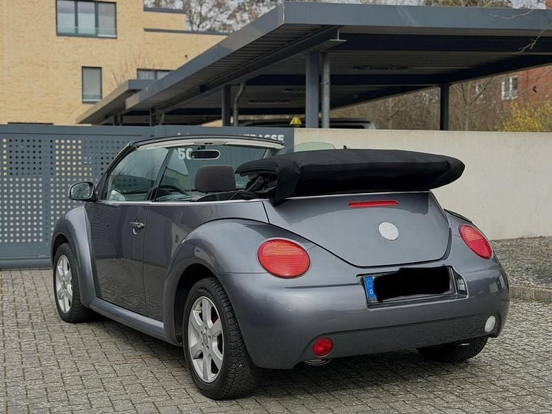 Gebraucht VW New Beetle Cabriolet 102 PS (75 kW) 2005 Grau Cabrio