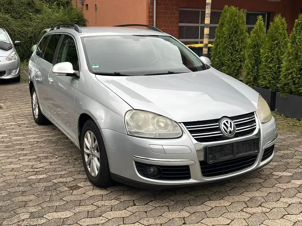 Gebraucht VW Golf V Comfortline 140 PS (102 kW) 2008 Silber Kombi