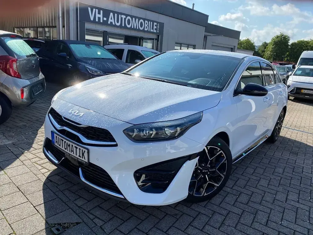Gebraucht Kia ProCeed GT-Line 140 PS (102 kW) 2025 Weiß Kombi