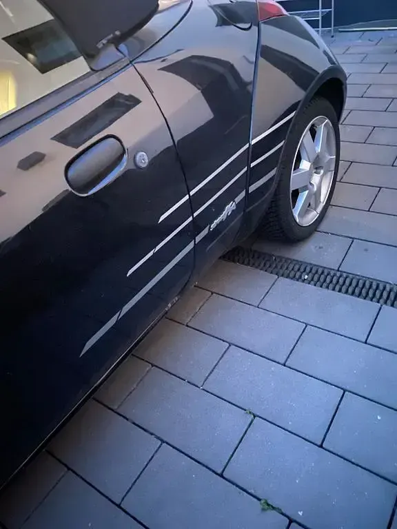 Gebraucht Ford StreetKa 95 PS (69 kW) 2003 Schwarz Cabrio