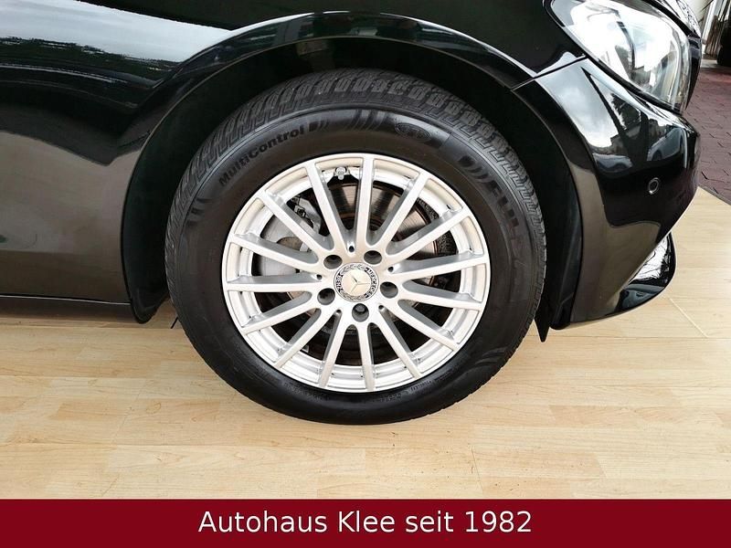 Gebraucht Mercedes C200 136 PS (100 kW) 2015 Schwarz Kombi