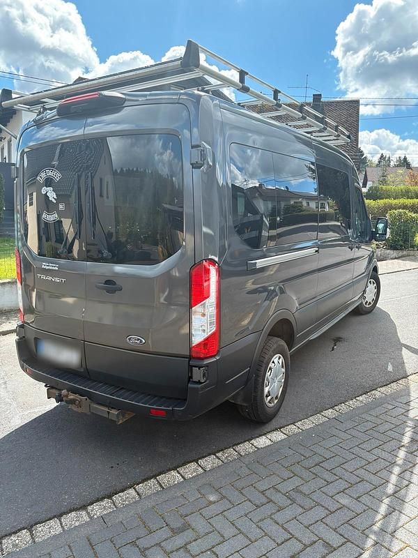 Second-hand Ford Transit 170 CP (125 kW) 2021 Gri Monovolum
