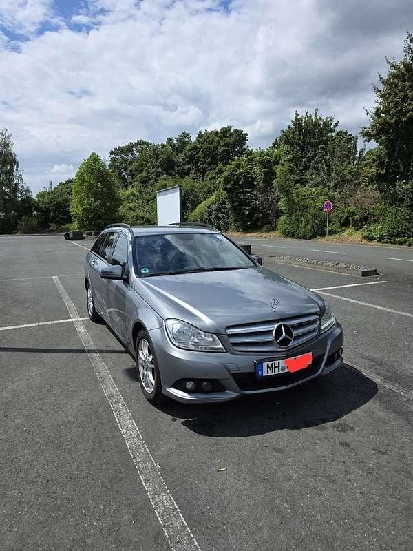 Gebraucht 2013 Mercedes C180 Kombi | 6.500 € (Etwas zu teuer) - Bild 1/4