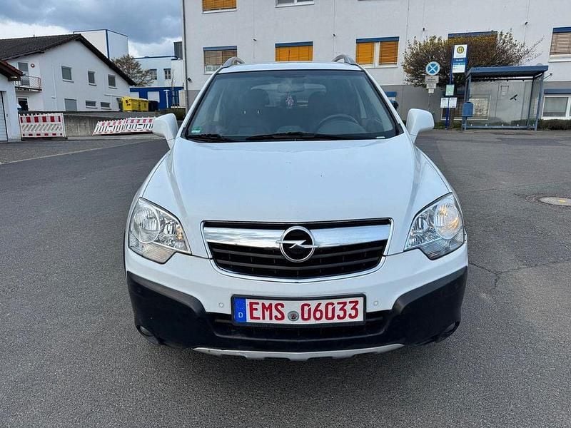 Gebraucht Opel Antara Edition 140 PS (102 kW) 2010 Weiß SUV