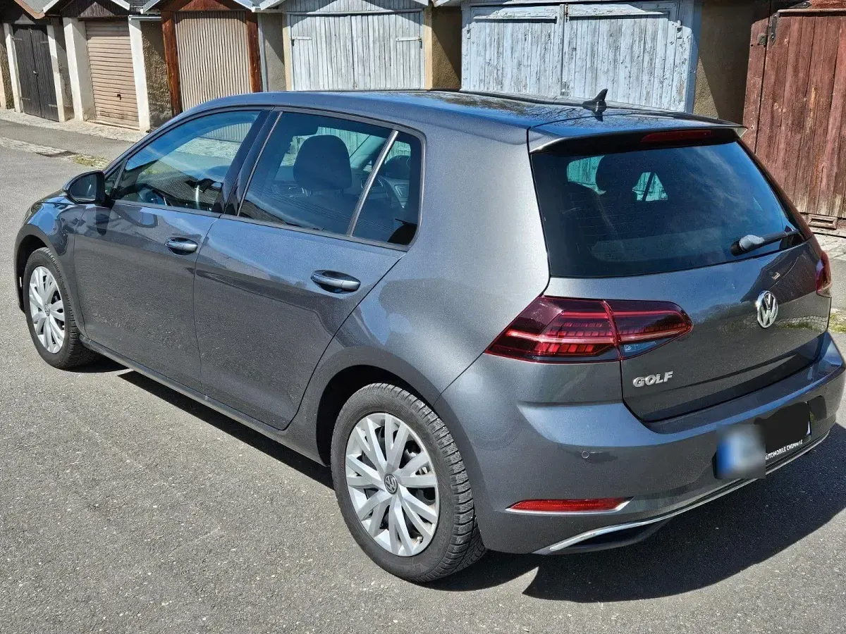 Second-hand VW Golf VII Comfortline 125 CP (91 kW) 2017 Gri Berlinǎ