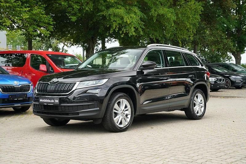 Cerna magic/black magic Gebraucht 2019 Skoda Kodiaq Style SUV | 22.889 € (Superpreis) - Bild 1/4