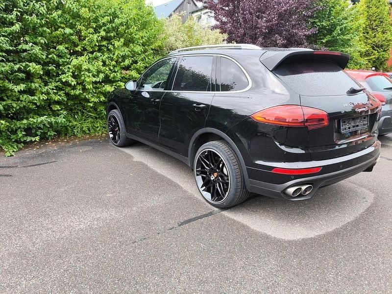 Gebraucht Porsche Cayenne S 385 PS (283 kW) 2016 Schwarz SUV