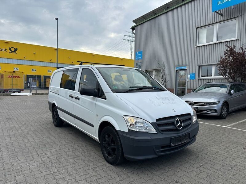 Weiß Gebraucht 2012 Mercedes Vito Van / Kleinbus | 7.900 € (Superpreis) - Bild 1/4