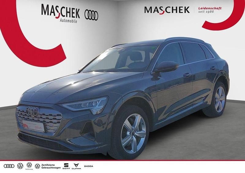 Magnetgrau Gebraucht 2023 Audi Q8 e-tron Advanced SUV | 47.440 € - Bild 1/4