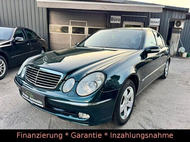 Grün Gebraucht 2004 Mercedes 200 Limousine | 4.500 € (Fairer Preis) - Bild 1/4