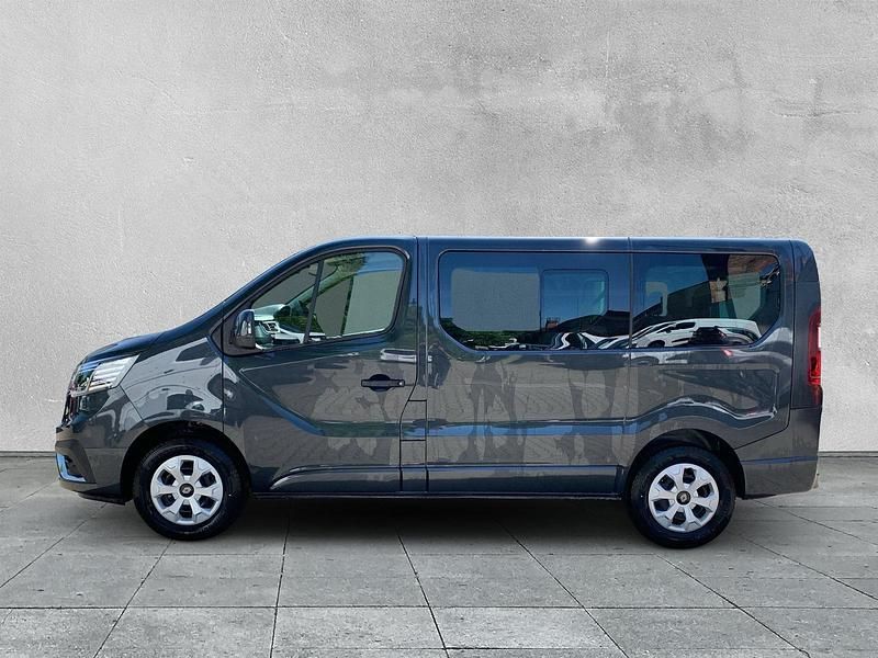 Neu Renault Trafic Evolution 150 PS (110 kW) 2025 Grau Van / Kleinbus