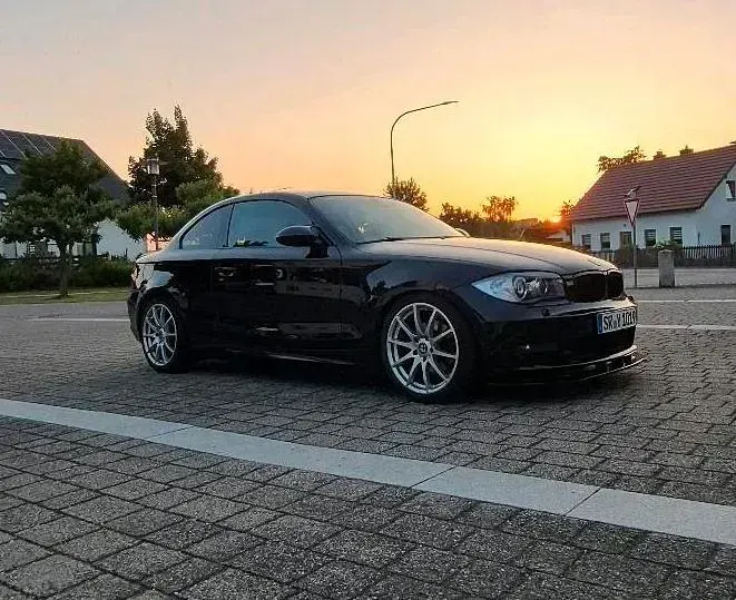Gebraucht BMW 120 Coupé 177 PS (130 kW) 2008 Schwarz Coupé