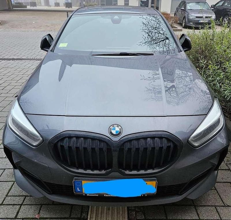 Gebraucht BMW 118 M Sport 150 PS (110 kW) 2020 Grau Kleinwagen