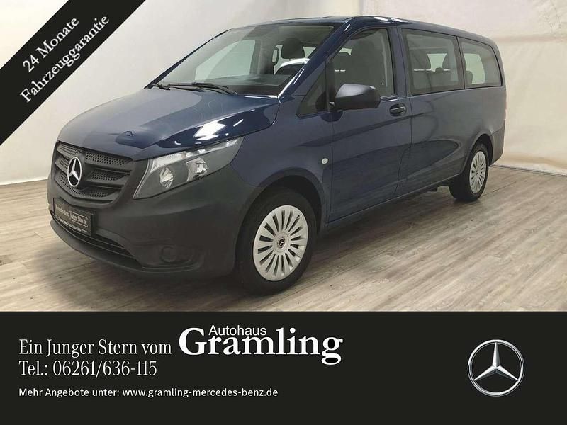 Stahlblau Gebraucht 2022 Mercedes Vito Van / Kleinbus | 33.399 € (Etwas zu teuer) - Bild 1/4