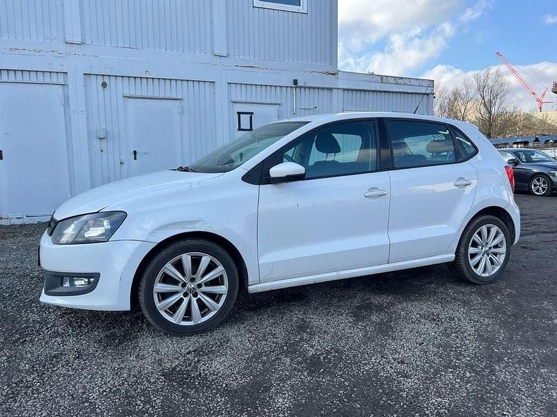 Gebraucht VW Polo Trendline 69 PS (50 kW) 2011 Weiß Kleinwagen