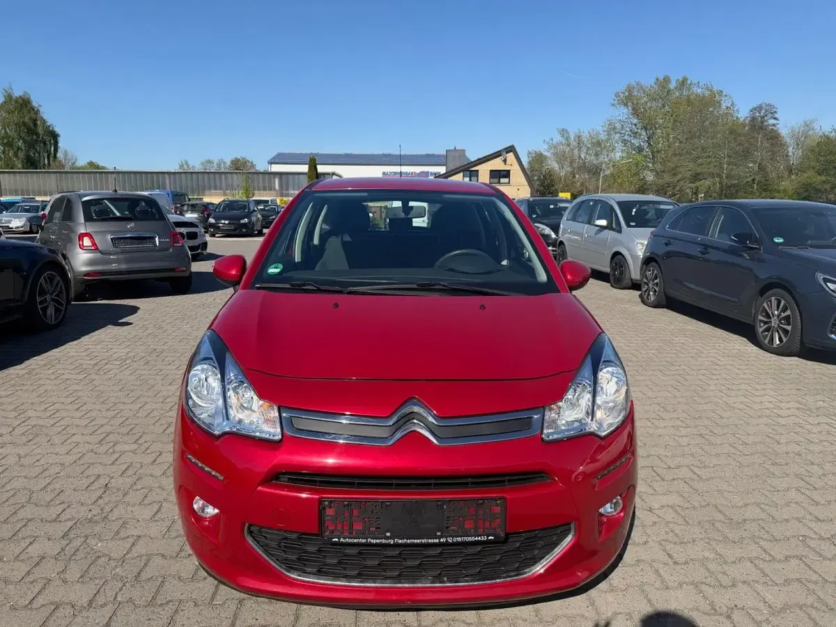 Gebraucht Citroën C3 SELECTION 82 PS (60 kW) 2015 Rot Kleinwagen