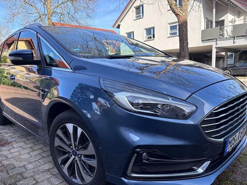 Gebraucht 2022 Ford S-MAX Titanium Van / Kleinbus | 26.990 € (Guter Preis) - Bild 1/4
