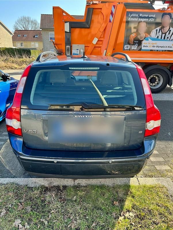 Gebraucht Volvo V50 Summum 125 PS (91 kW) 2004 Blau Kombi