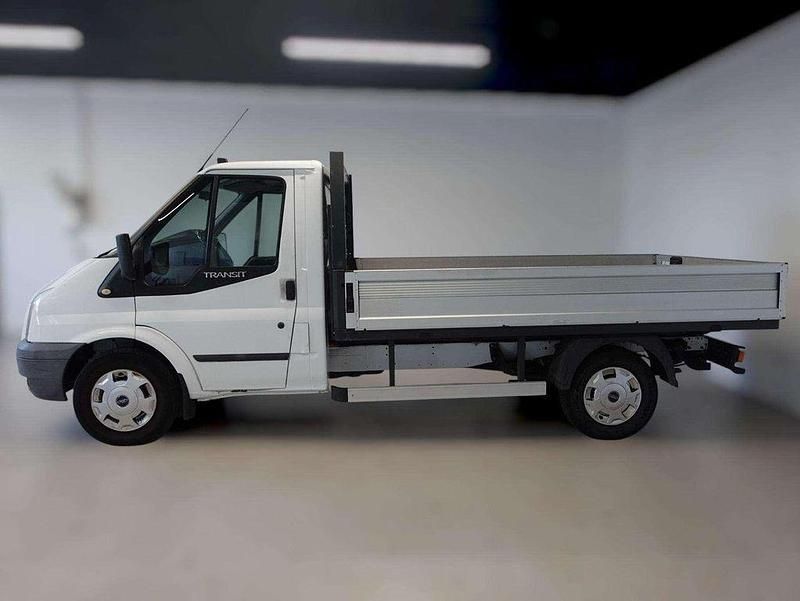 Gebraucht Ford Transit Trend 125 PS (91 kW) 2014 Frostweiß Van / Kleinbus
