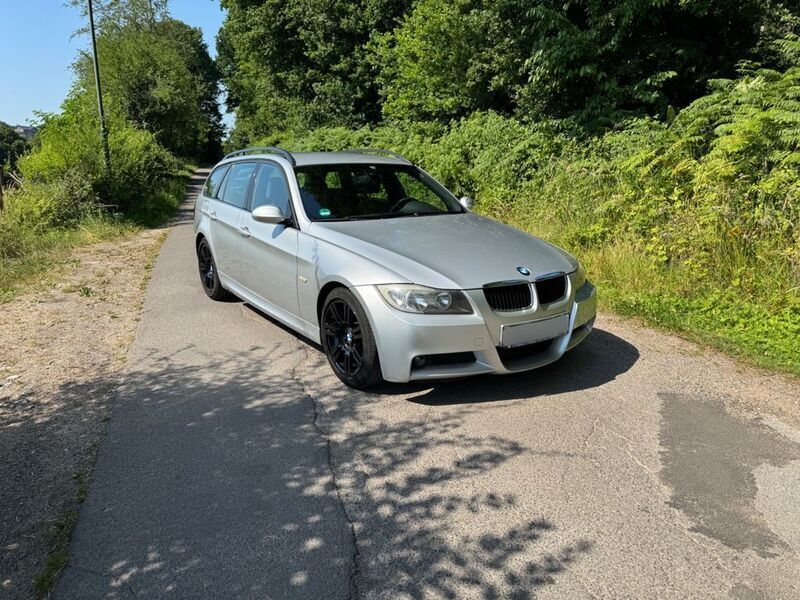 Silber Gebraucht 2008 BMW 318 M Sport Kombi | 4.900 € (Fairer Preis) - Bild 1/4