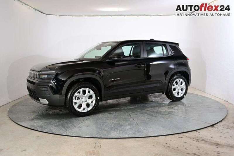 Volcano black Neu 2025 Jeep Avenger Altitude SUV | 26.840 € (Guter Preis) - Bild 1/4