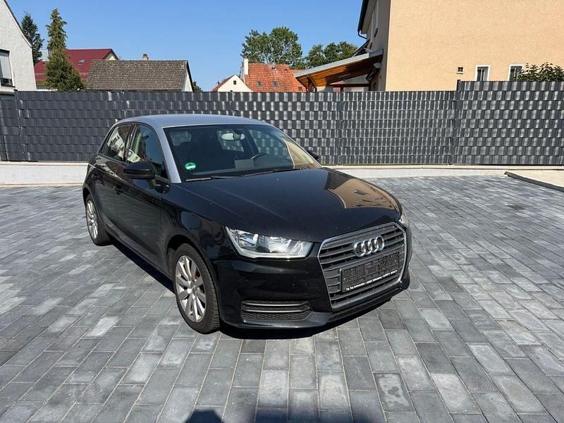 Schwarz Gebraucht 2016 Audi A1 Sportback Kleinwagen | 10.000 € (Fairer Preis) - Bild 1/4