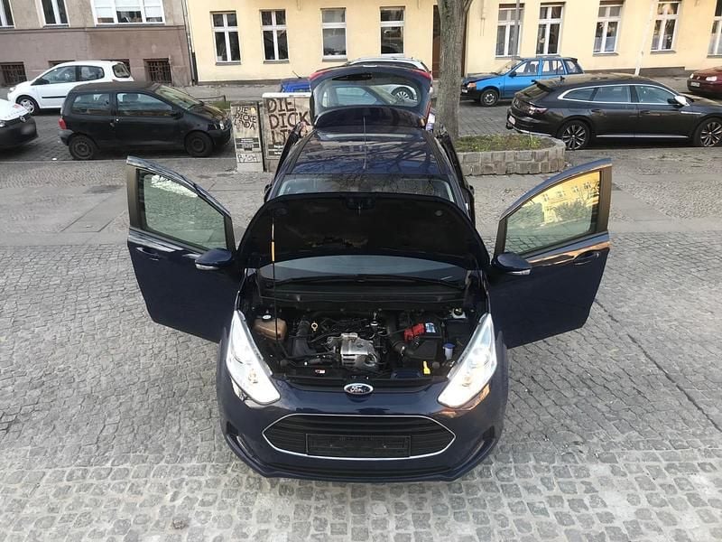 Gebraucht Ford B-MAX 101 PS (74 kW) 2016 Blau Van / Kleinbus