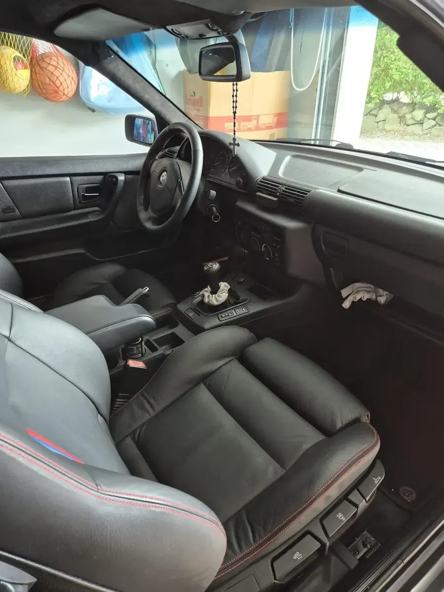 Gebraucht BMW 323 170 PS (125 kW) 1999 Silber Coupé
