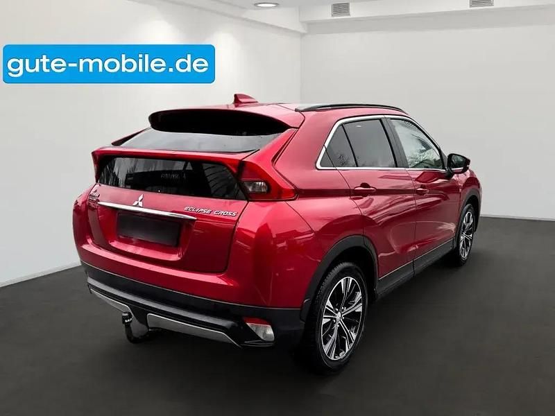 Gebraucht Mitsubishi Eclipse Cross 163 PS (119 kW) 2019 Rot dynamik rot SUV