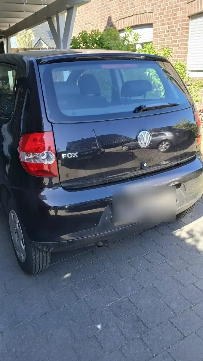 Usata VW Fox 55 CV (40 kW) 2005 Nero Utilitaria