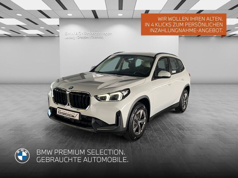 Weiß Gebraucht 2024 BMW X1 Shadowline SUV | 36.900 € - Bild 1/2