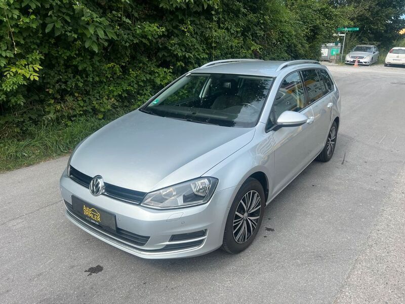 Silber Gebraucht 2016 VW Golf VII Allstar Limousine | 7.490 € (Superpreis) - Bild 1/4