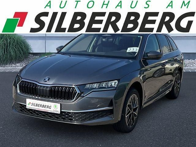 Graphitegrau metallic Neu 2025 Skoda Octavia Tour Kombi | 33.989 € (Etwas zu teuer) - Bild 1/4