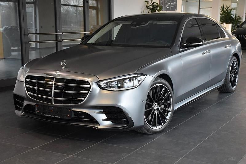 Grau Gebraucht 2022 Mercedes S580 AMG line Limousine | 106.550 € (Etwas zu teuer) - Bild 1/4