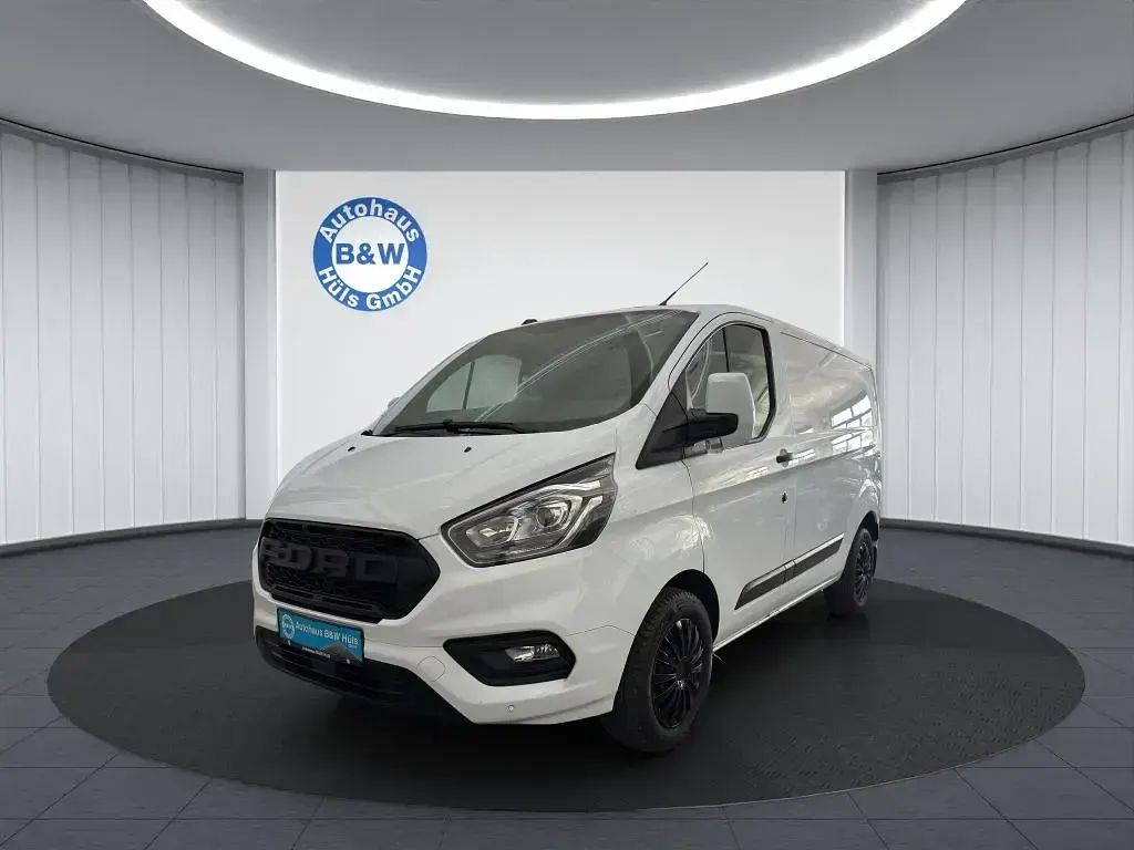 Usata Ford Transit Custom 131 CV (96 kW) 2021 Bianco Monovolume