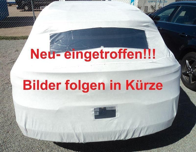 Grau Gebraucht 2018 Renault Kadjar Bose Edition SUV | 16.490 € (Fairer Preis) - Bild 1/1