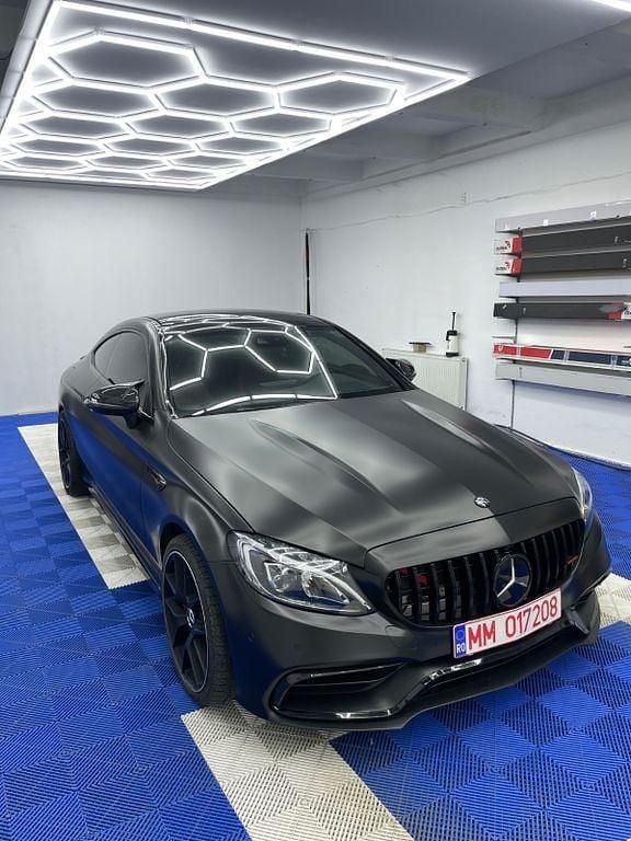 Schwarz Gebraucht 2018 Mercedes C43 AMG AMG | 34.000 € (Fairer Preis) - Bild 1/4