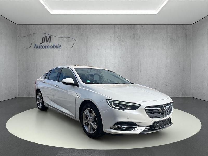 Gebraucht Opel Insignia Innovation 287 PS (211 kW) 2019 Weiß Limousine