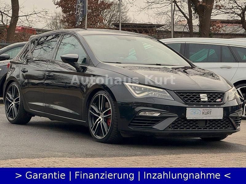 Second-hand Cupra Leon 300 CP (220 kW) 2017 Negru Berlinǎ