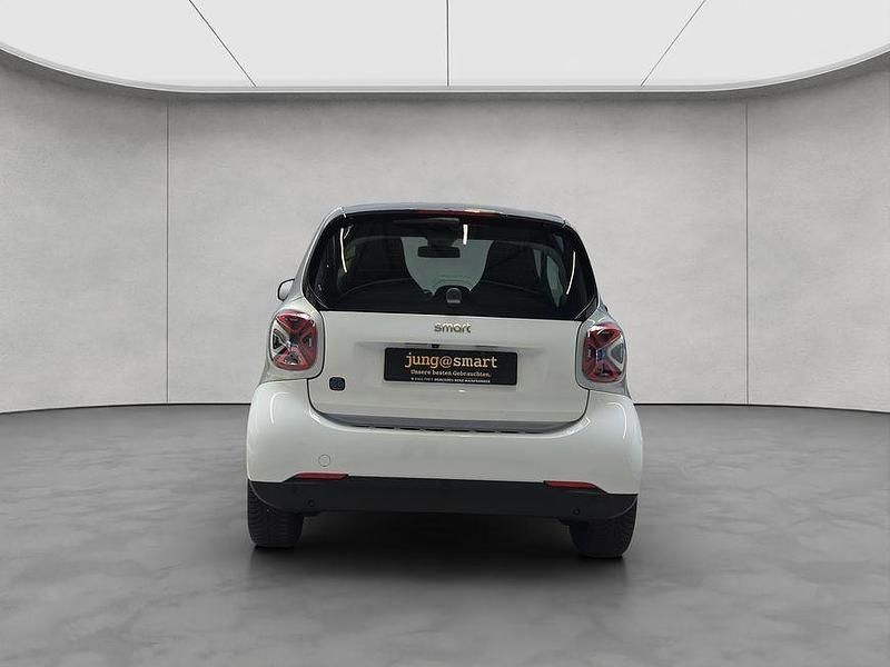 Gebraucht Smart ForTwo Electric Drive Passion 60 kW (82 PS) 2024 Weiß Coupé