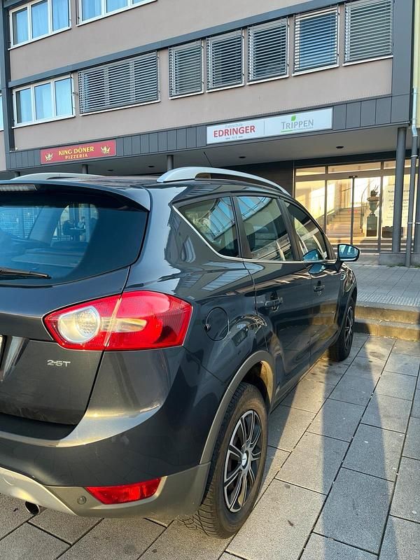 Gebraucht Ford Kuga 200 PS (147 kW) 2010 Grau SUV