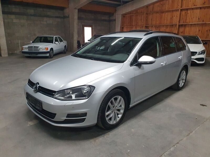 Silber Gebraucht 2014 VW Golf VII Comfortline Kombi | 7.790 € (Fairer Preis) - Bild 1/4