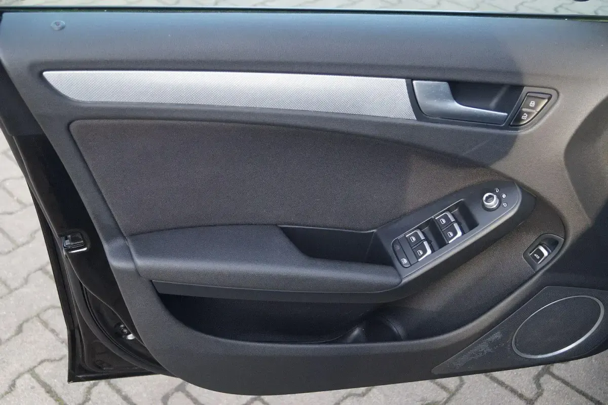 Gebraucht Audi A4 Ambition 190 PS (139 kW) 2015 Schwarz Kombi