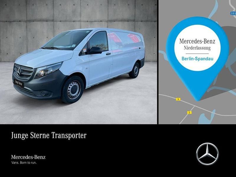 Weiß Gebraucht 2024 Mercedes Vito Van | 34.498 € (Guter Preis) - Bild 1/4